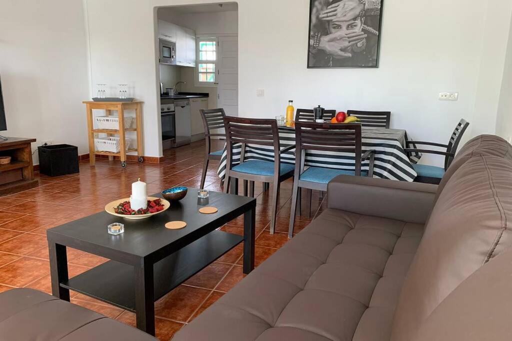Apartamento Bastian Casas Verdes Costa Teguise Eksteriør bilde